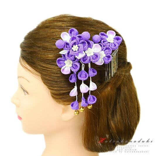 七五三 髪飾り 三歳 七歳 日本髪 つまみ細工 花 2点セット 紫 薄紫 白 ちりめん 下がり 鈴 ...