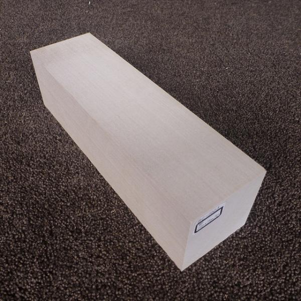 角材 BC-1023 彫刻材 バードカービング 北海道産ホオ材 250×70×70mm ホオ木材　 ...