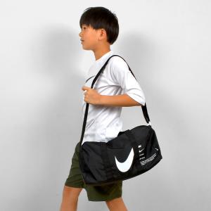 プールバッグ nike ボストン型 1994022 009 ブラック 黒 14L キッズ 男子 女子 プールバック 子供 ショルダーバッグ ボストン 撥水 おしゃれ｜hauhau