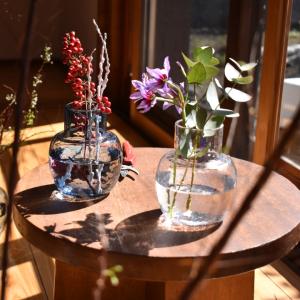 フラワーベース 枝物 ガラス おしゃれ 青 クリアLサイズ：約14.5cm丸