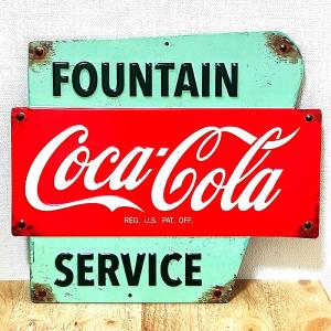 ブリキ看板 コカコーラ エンボスメタルサイン COCA-COLA FOUNTAIN SERVICE ロゴ ビンテージ アメリカン 雑貨 アンティーク｜hayamipro