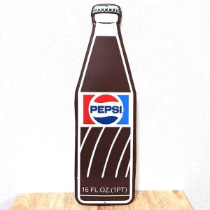 ブリキ看板 PEPSI BOTTLE アメリカン エンボスメタルサイン ペプシ ロゴ 瓶 プレート 壁飾り 珍しい レトロ アンティーク おしゃれ 雑貨｜hayamipro