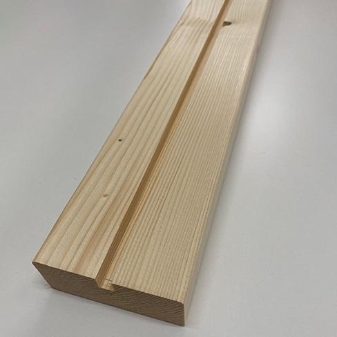 2×4支柱 センタースリット（店舗受取のみ）（カット可）