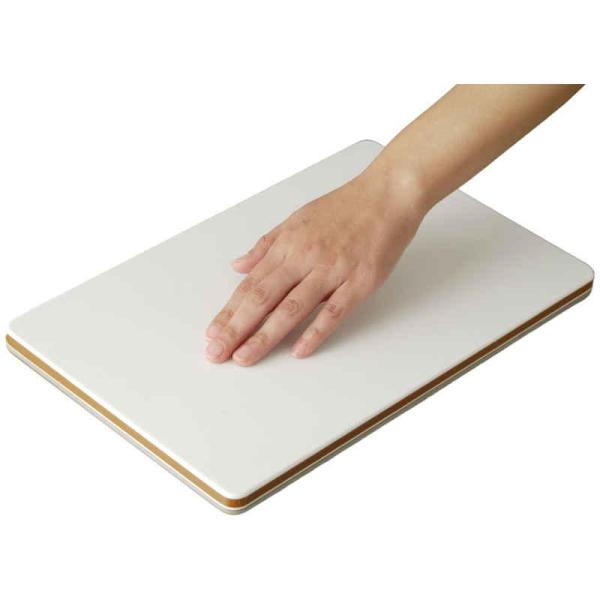 三洋化成 まな板 L 25×40cm エラストマー 食洗機対応 やわらか耐熱抗菌まな板やわらか 逸品...