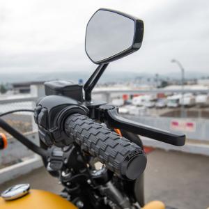 エアトラック・グリップ 電子制御スロットル用 ブラック