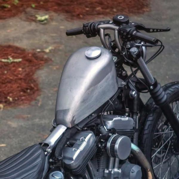 MOTO IRON FRISCOスタイル 2.5ガロン EFIタンク 2007〜2021 XL スポ...