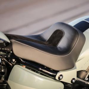 サンダーバイク GPスタイル・リアフェンダー用 シートベース ノーマル