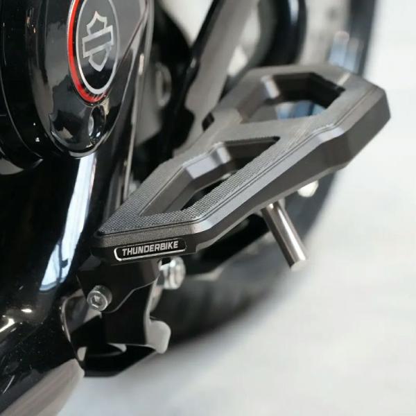 サンダーバイク ミニフロアボード (サテンブラック) 2024以降 CVOロードグライドST