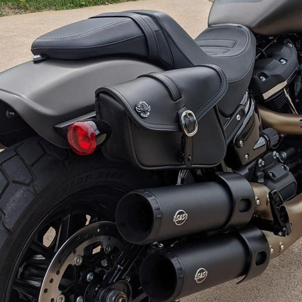 M8ソフテイル ローライダー/S、ストリートボブ、ファットボブ Diablo サドルバッグ (右用)...