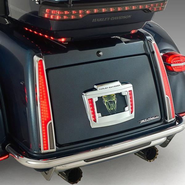 CIRO Calade テールライトキット (クローム) トライグライド