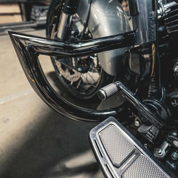 2024以降 ロードグライド、ストリートグライド ガーディアン・クラッシュバー (ブラッククローム)...