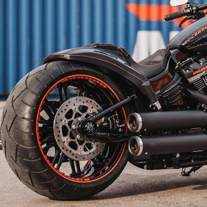 ハーレー FXBR ブレイクアウト リアフェンダーキット (未塗装)本革