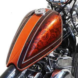 ハーレー 2.25ガロン ハイトンネルスポーツスター ガソリンタンク 燃料タンク ハーレー 2.25ガロン ハイトンネルスポーツスター ガソリン
