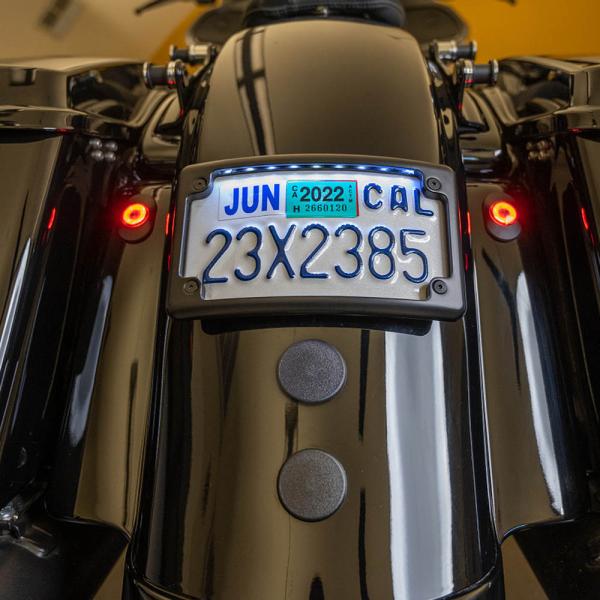 FLHX/S、FLTRX/S、FLHRXS Sleek 3-1 リアライト ブラック KODLIN