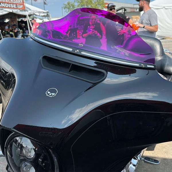 2014以降 FLHT、FLHX KOLOR FLARE ウインドシールド 6.5インチ パープル ...