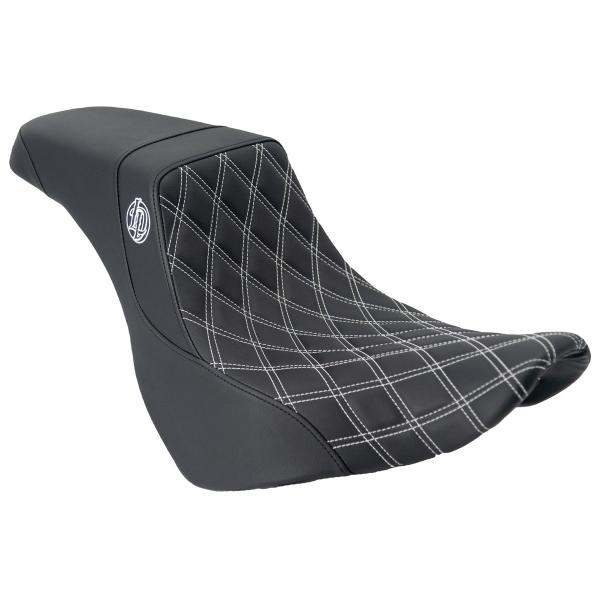 Lucky Daves LD81829DW M8ローライダーシート ホワイトダブルダイアモンドステッ...