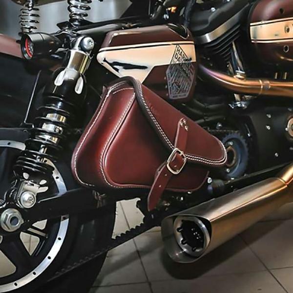 エンズクオイオ Mambo レザーサドルバッグ 4L (ダークブラウン) スポーツスター