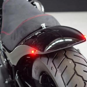 ローライダー/S ダックテール・リアフェンダー（レッドテールランプ