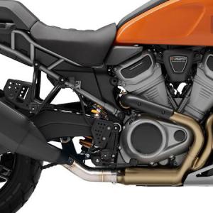 AKRAPOVIC (アクラポビッチ) スリップオンライン マフラー チタン EC 