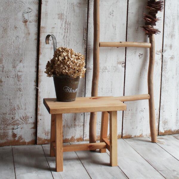 ステップ 踏み台｜木製 パイン ディスプレイ用 ふみ台 キッズチェア おしゃれ 高さ30cm 台 イ...