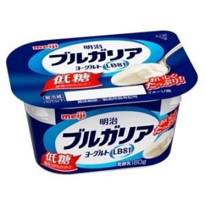 ブルガリアヨーグルトLB81低糖 180g×12個 クール便でお届け 明治
