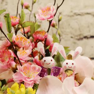 桃の花 胡蝶蘭 菜の花 ウッド アレンジメント...の詳細画像2