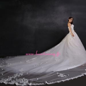 ウェディングドレス 超豪華 ふわふわソフトチュール ロングトレーン