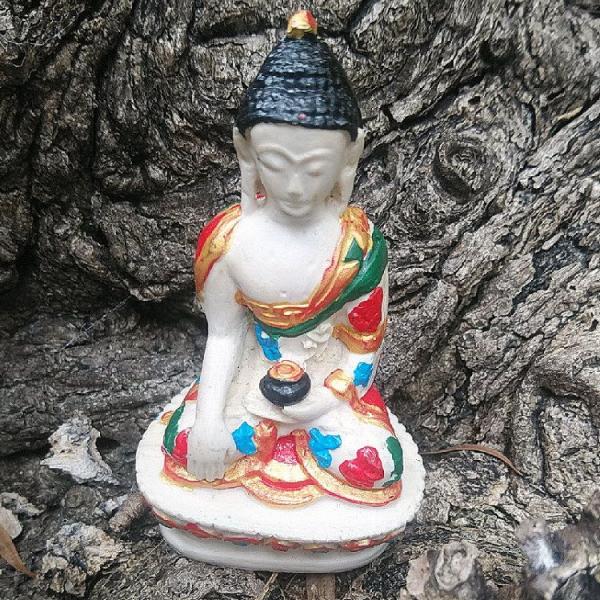 ネパール 宝生如来像 色付き 置物 インテリア アジアン 雑貨 オブジェ 仏像/rfo345
