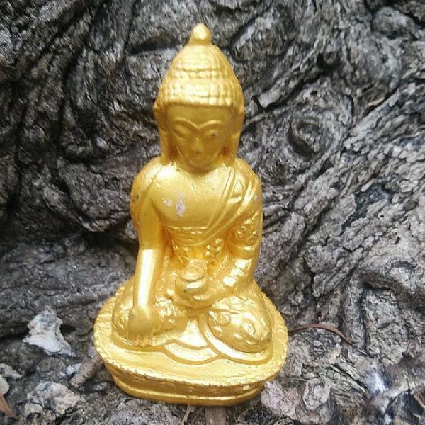 訳あり ネパール 宝生如来像 色付き 置物 インテリア アジアン 雑貨 オブジェ 仏像/rfo348