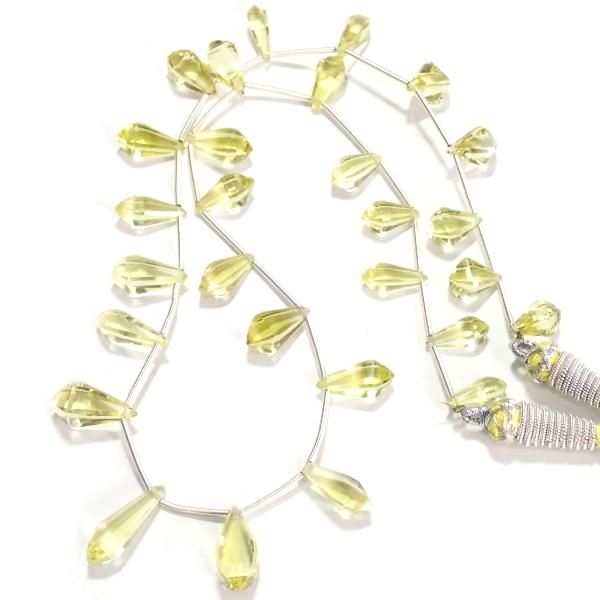 10221-《天然石　1連売り》レモンクォーツ　スクエアカットドロップ　サイズまちまち（最大２０ｘ８...