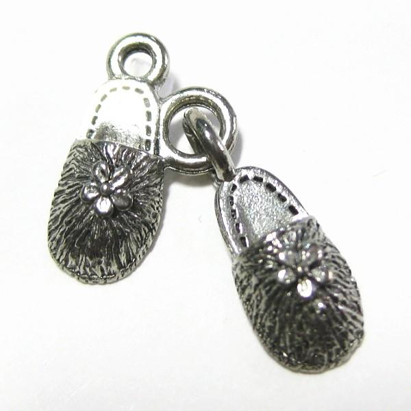 13131-【ＮＹピューター】　スリッパ　チャーム　銀古美　１３mm　５個/１セット