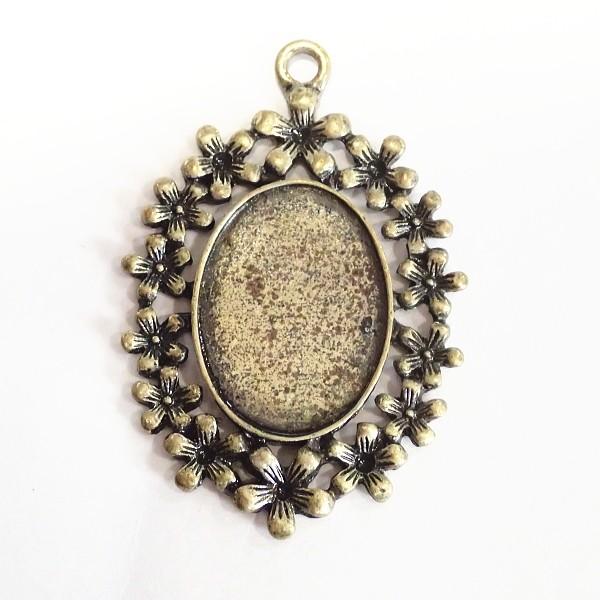 1511-［セッティング］　デザインミール皿　真鍮古美　本体４８ｘ３２ｍｍ（内径２４x１７mm）　１...