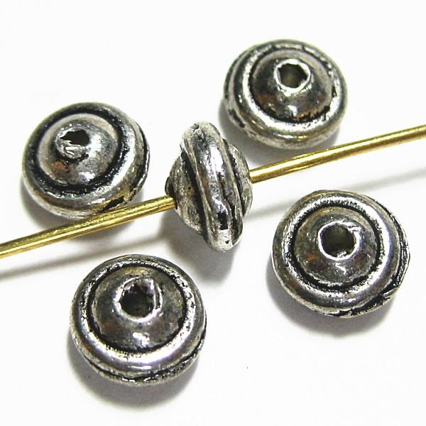 20886-《メタルチャーム・パーツ》　ビーズ　銀古美　７x７x４mm　２０個/１セット