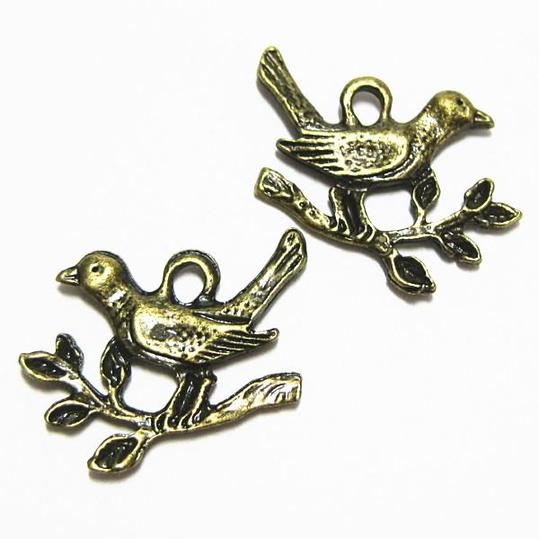 21290-《メタルチャーム・パーツ》　小鳥　真鍮古美　２０ｘ１４mm　１０個/１セット