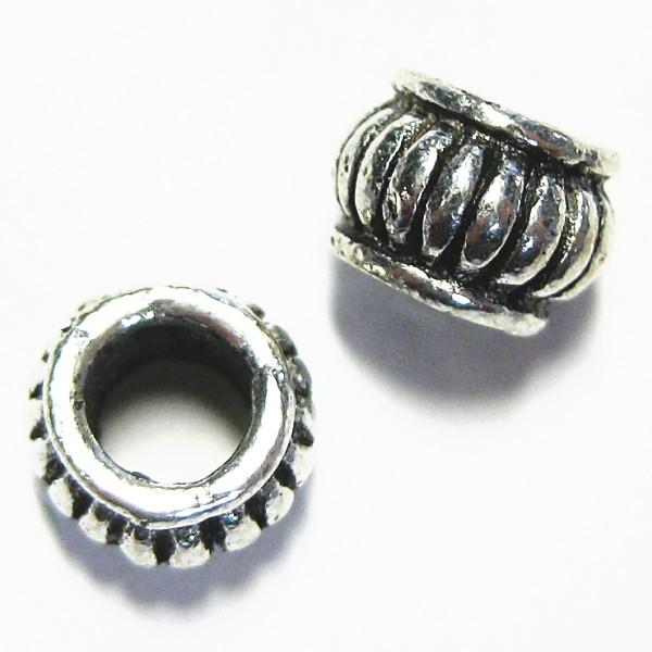 21303-《メタルチャーム・パーツ》　Ｂｒａｓｓビーズ　７x７x５mm（ホール３mm）　２個/１セ...