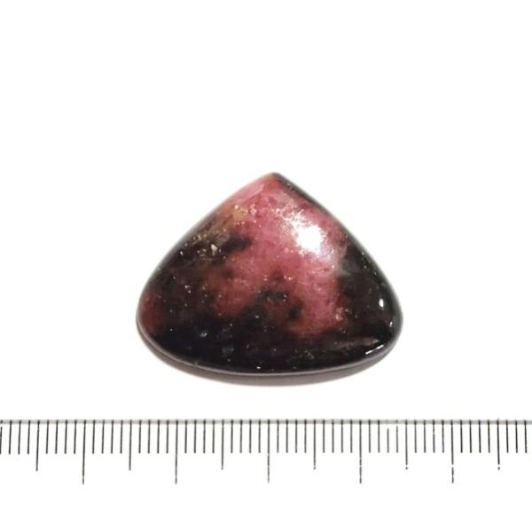 30462-『天然石ルース』　ロードナイト（ホール無）　約２９ｘ２３mm（６．４ｇ）　１個