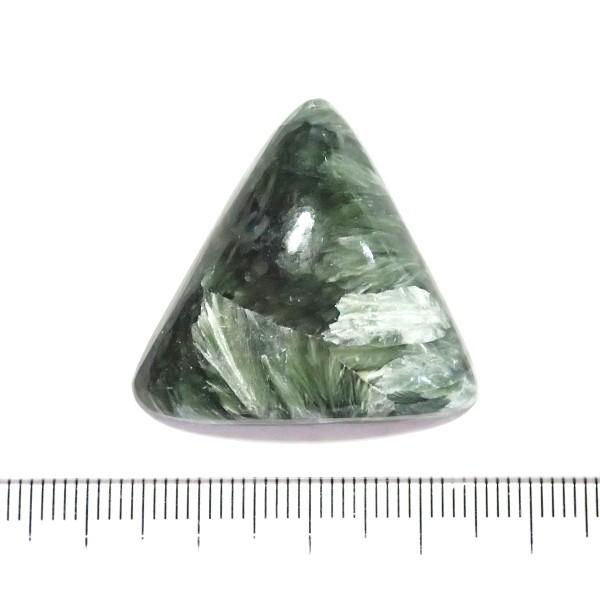 30482-『天然石ルース』　セラフィナイト（ホール無）　約３０ｘ３１mm（９．３ｇ）　１個