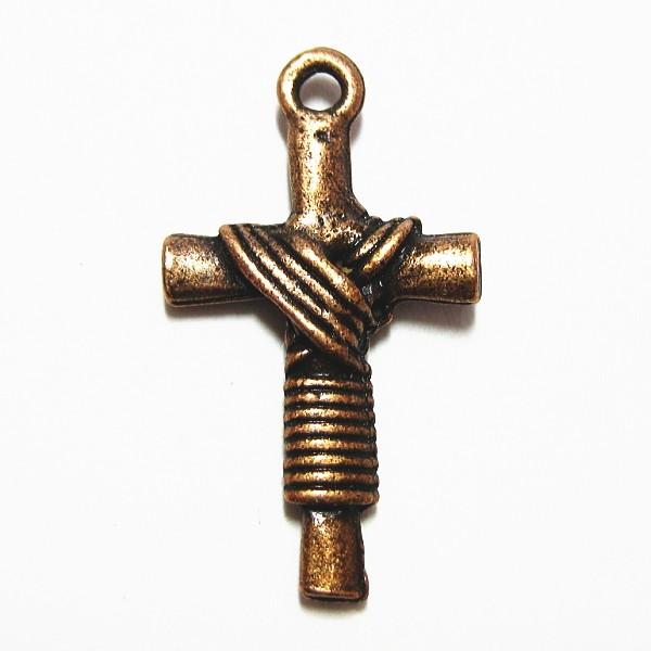 30640-【ＮＹピューター】　十字架　チャーム　銅古美　２０mm　５個/１セット