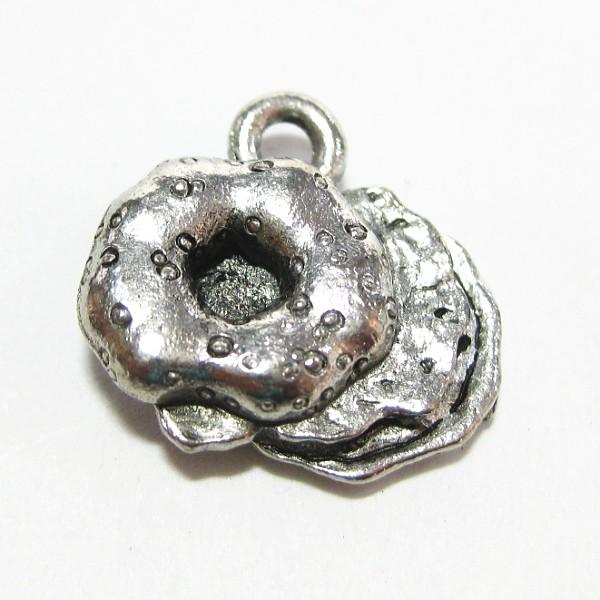 30661-【ＮＹピューター】　ベーグルバーガー　チャーム　銀古美　１４mm　５個/１セット