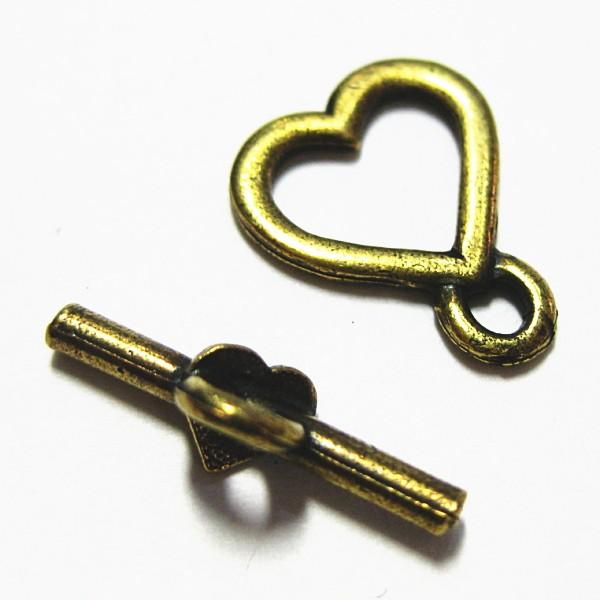 30749-《トグル》　ＮＹピューター　小さめハート　真鍮古美　１１ｘ９mm　５ペア/１セット