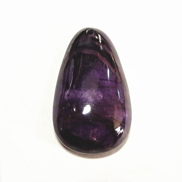 30781-《天然石ペンダント》　スギライト　約２８ｘ１７mm（７．３ｇ）　１個