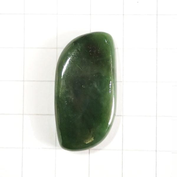4171-『天然石ルース』　ネフライト（ホール無）　約３６ｘ１８mm（８．６ｇ）　１個