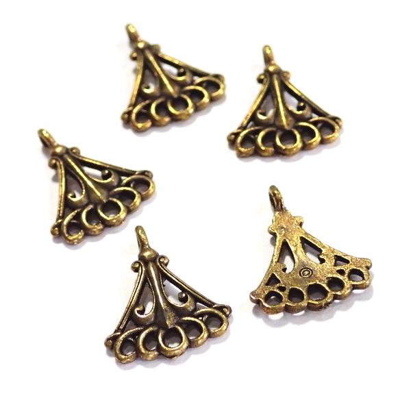 4498-【ＮＹピューター】　コネクター　真鍮古美　１７ｘ１４mm　５個/１セット