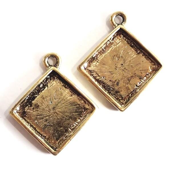 8599-［セッティング］　ミール皿　菱形　金古美　１４．５mm（内径）　２個/１パック