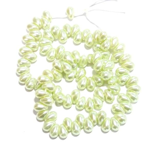 8836-《チェコグラスパール》　ドロップ　ミント　６x４mm　約２８cm/１本