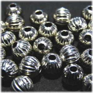 8907-メタルビーズ 筋入り シルバー 5mm丸玉 【25個/パック】