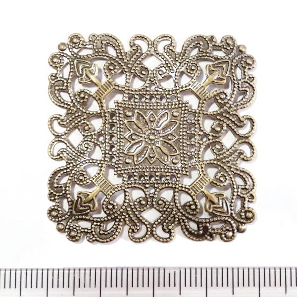 9446-〈Filigree〉　フィリグリーパーツ　真鍮古美　３９mm　１個