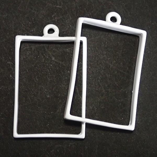 9898-［セッティング］　空枠　長方形　底なし　ホワイト　３０ｘ２０mm（内径）　２個/１パック