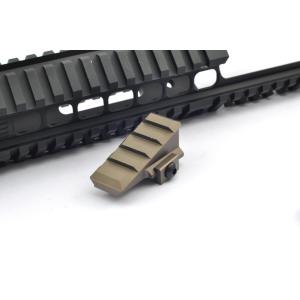 FMA Pyramid アングルドレールアダプター DE