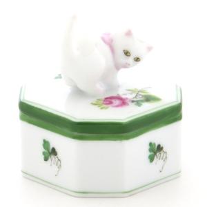 ヘレンド（HEREND） 丸形小物入れ(高さ:9cm)猫飾り ミルフルール(06033